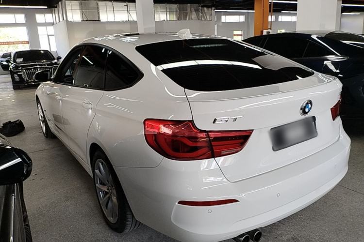 Used BMW 3 Series GT 2018 320i Sport Edition
