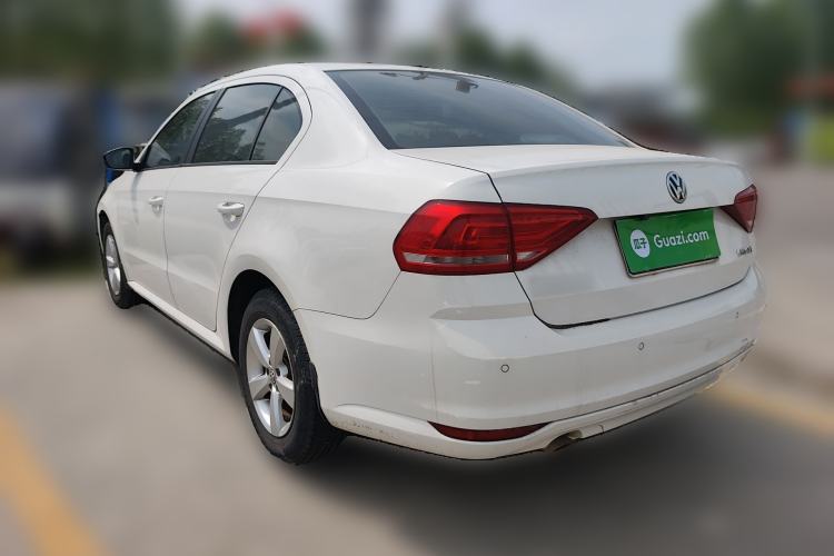 Used Volkswagen Lavida 2015 1.6L Manual Fashion Edition Rear Left 45 Deg