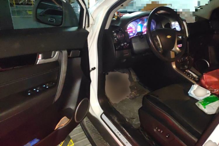 Used Chevrolet Captiva 2015 2.4L Two-Wheel Drive Urban Version 7 Seats