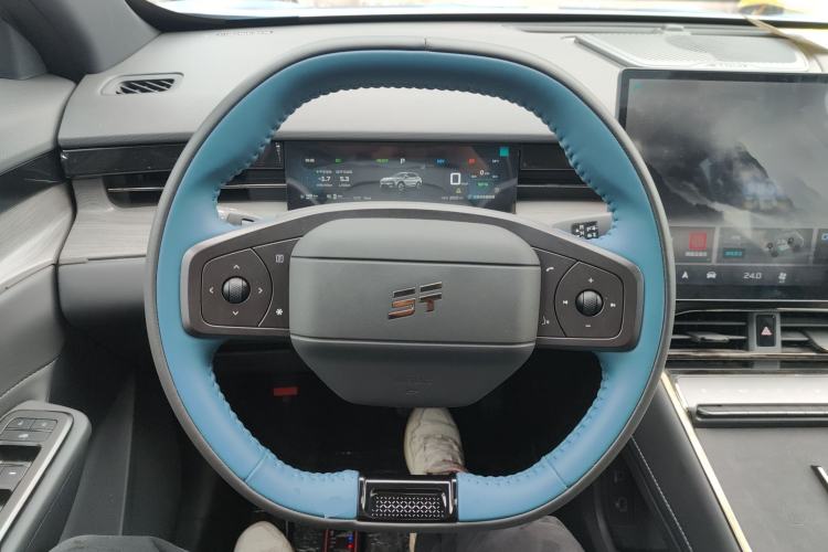 Used JETOUR Shanhai Shanhai L6 2024 1.5TD DHT MAX