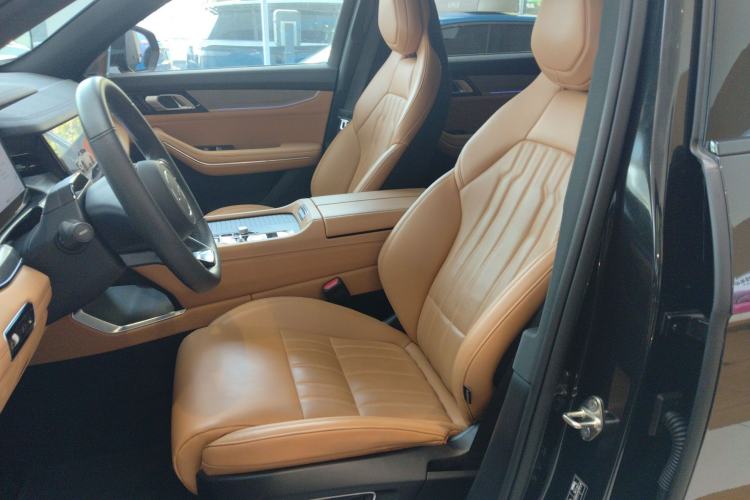 Used Lynk & Co 09 EM-P 2023 2.0TD EM-P Long-Range Version PM 7-Seater