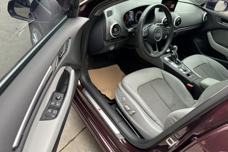 Used Audi A3 2018 30th Anniversary Edition Sportback 35 TFSI Fashion Model