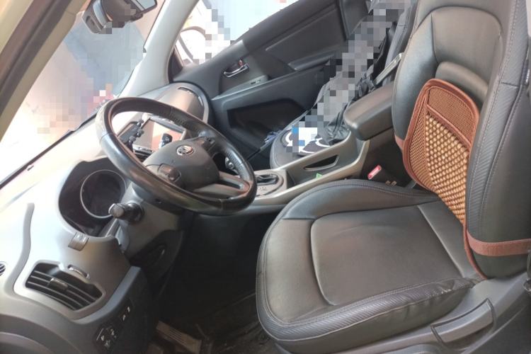 Used Kia Sportage R 2016 2.0L Automatic Two-Wheel Drive GLS Trim Left Front Seat