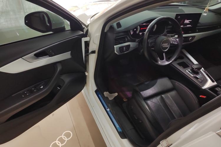 Used Audi A4L 2022 40 TFSI Fashion Dynamic Model
