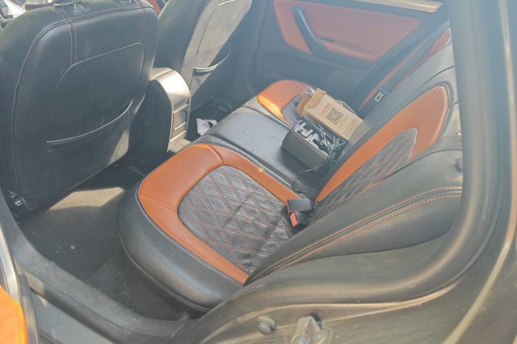 Used Volkswagen Bora 2015 Qihui Edition 1.6L Automatic Fashion Model Left Rear Seat