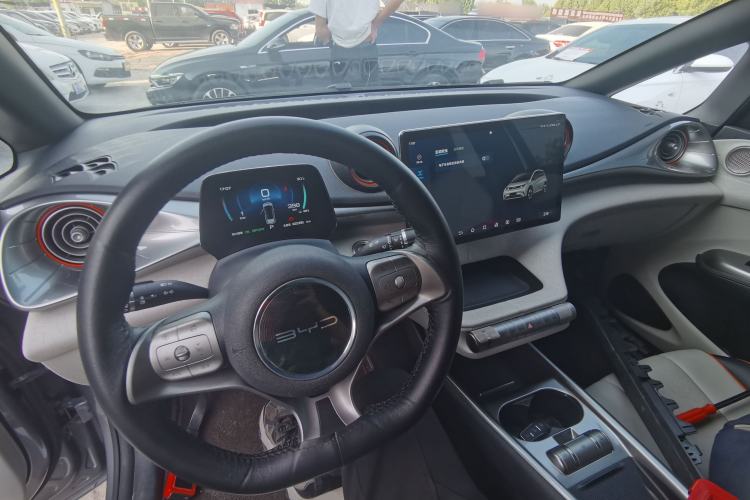 Used BYD Dolphin 2021 405 km Fashion Edition
