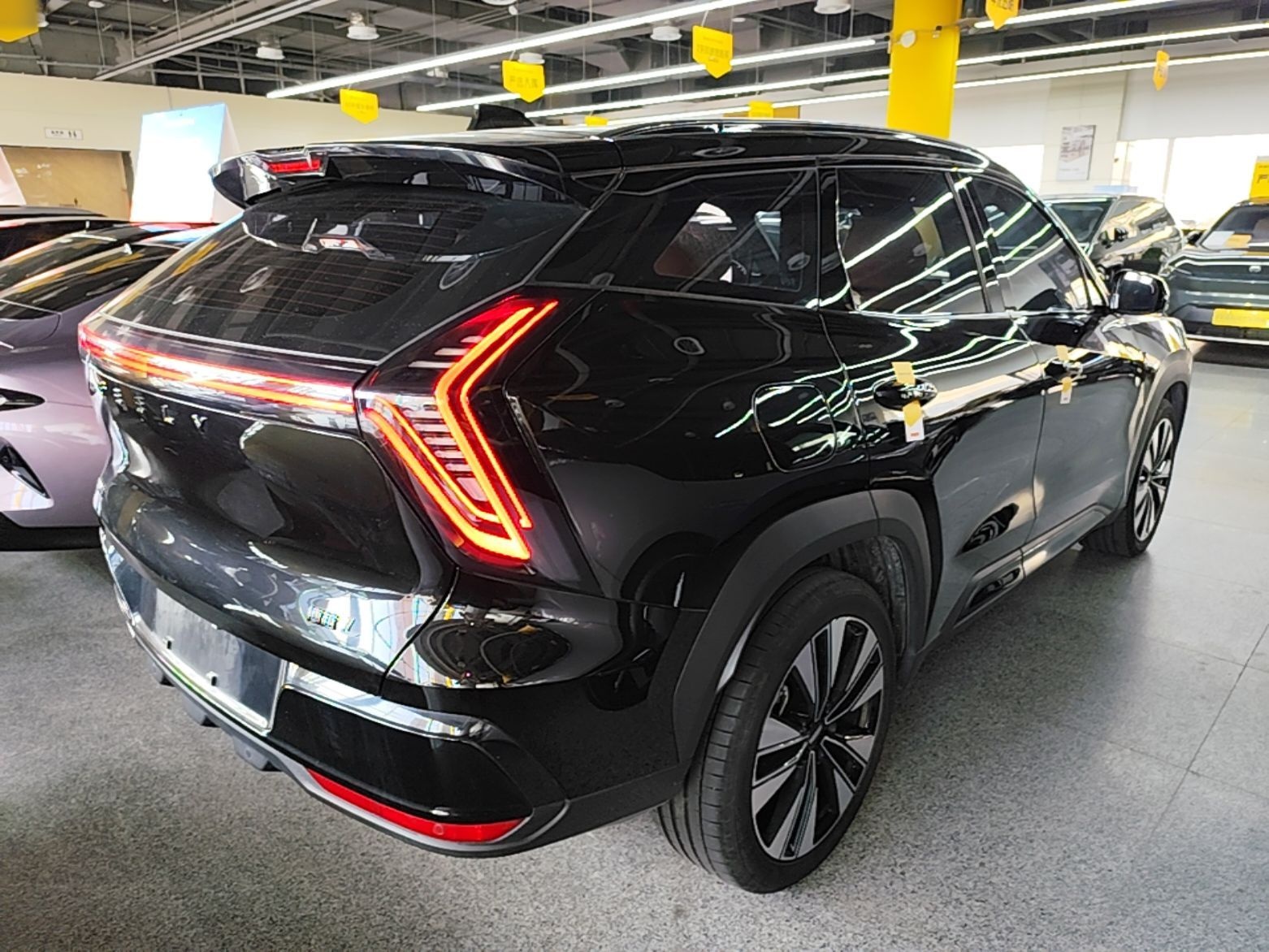 Geely Auto FX11 2025 4th Generation 1.5TD DCT Jinxiu — снимка 6