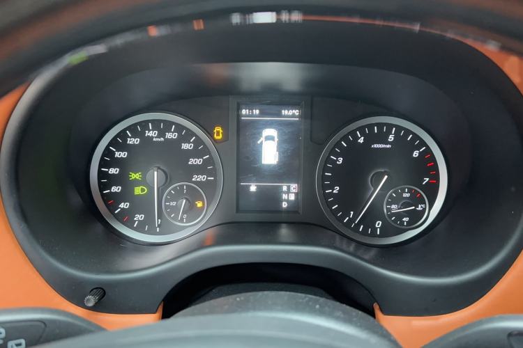 Used Mercedes-Benz Vito 2021 2.0T Elite Version 7 Seats Instrument Cluster