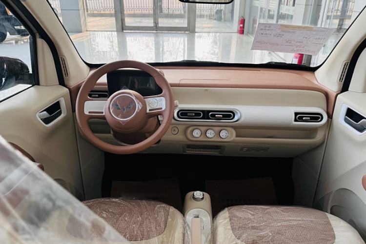 Used Wuling Hongguang MINIEV 2024 3rd Generation 215km Youth Edition