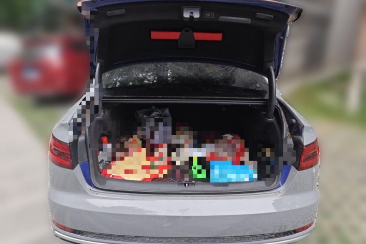 Used Audi A4L 2019 40 TFSI Fashion Edition China VI Emission Standard Trunk