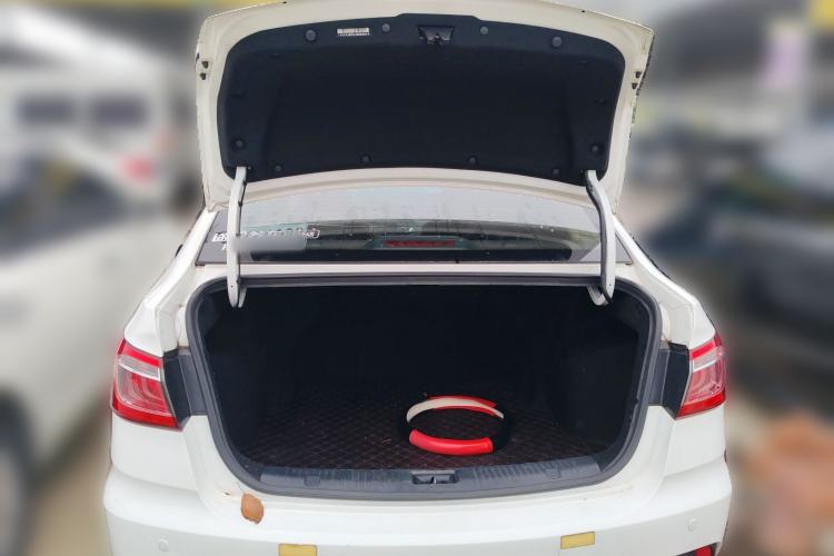 Used CHANGAN Eado DT 2018 1.6L Manual Smart Enjoyment Model Trunk