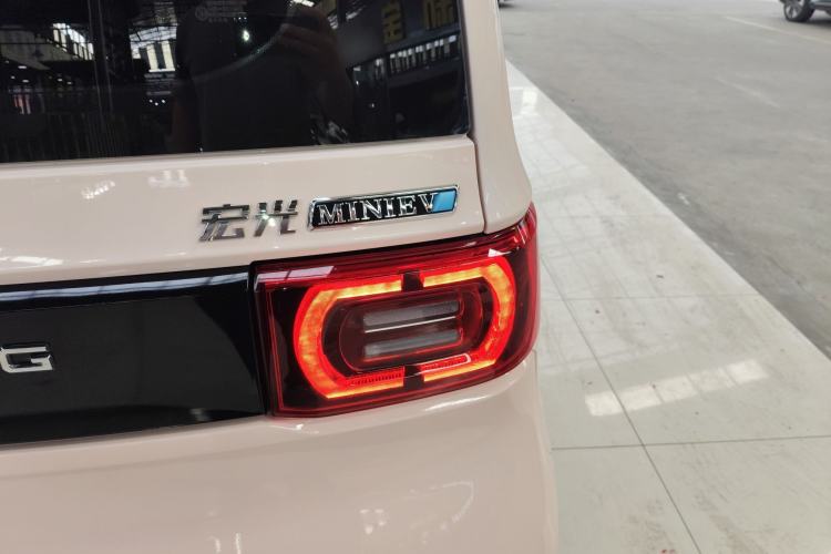 Used Wuling Hongguang MINIEV 2022 Macaron Premium Model – Lithium Iron Phosphate
