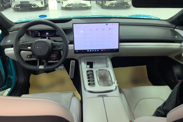 Used Xiaomi Auto SU7 2024 Four-Wheel Drive Ultra-Long Range Advanced Intelligent Driving Max Edition Center Console
