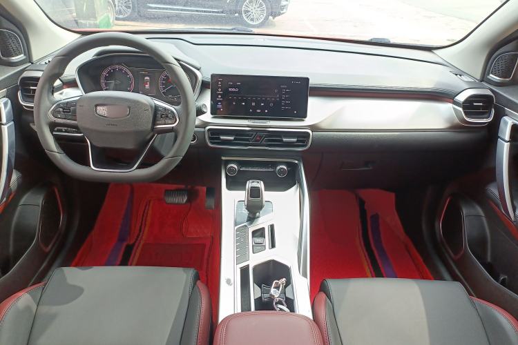 Used Geely Auto Coolray 2020 Facelift 240T DCT Hunter
