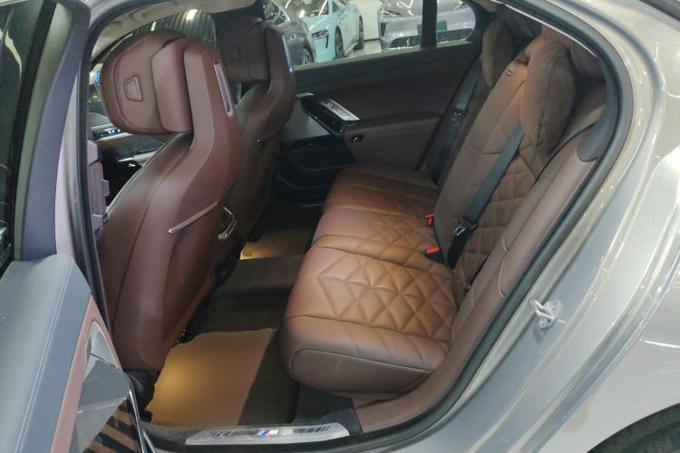 Used BMW i7 2023 eDrive50L Leading M Sport Package
