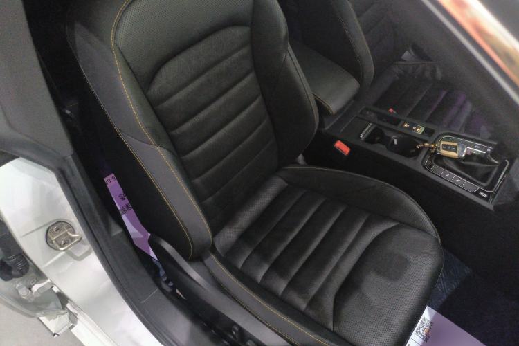 Used Volkswagen FAW-Volkswagen CC 2021 380TSI Striking Edition Right Front Seat