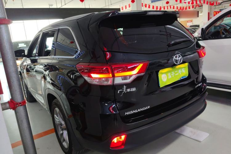 Used Toyota Highlander 2018 2.0T Four-Wheel Drive Luxury Version 7 Seats China VI Standard