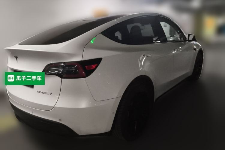 Used Tesla Model Y 2022 Long-Range All-Wheel-Drive Version Rear Right 45 Deg