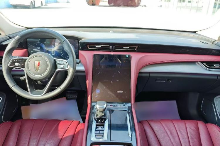 Used Hongqi H5 2024 2.0T Automatic Smart Connect Flagship Edition Interior 1