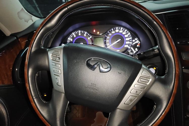 Used Infiniti QX80 2016 5.6L 4WD