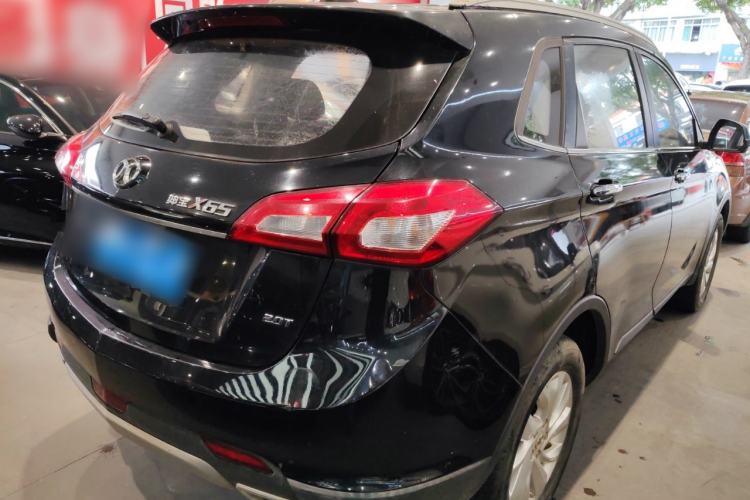 Used BAIC Senova X65 2015 2.0T manual Comfort trim level
