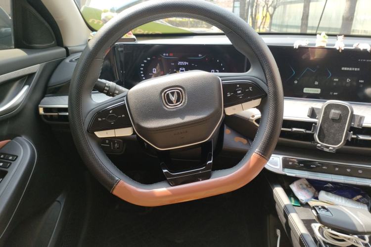 Used CHANGAN Eado 2024 PLUS Blue Whale NE 1.4T GDI DCT High-Energy Edition