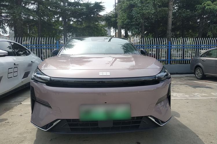 Used Geely Galaxy L6 2024 125km Creative Edition
