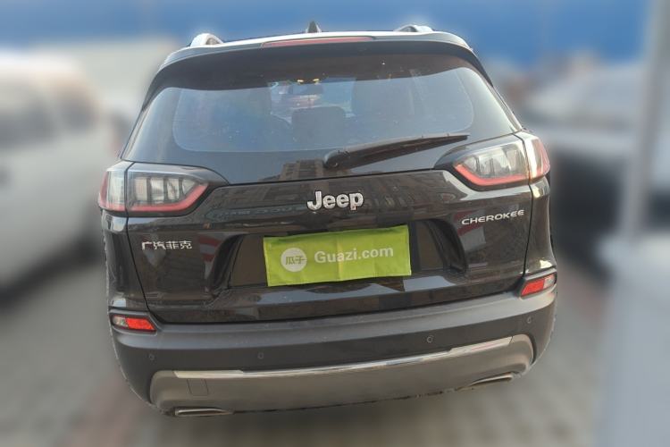 Used Jeep Cherokee 2020 2.0T Two-Wheel Drive Leading Edition