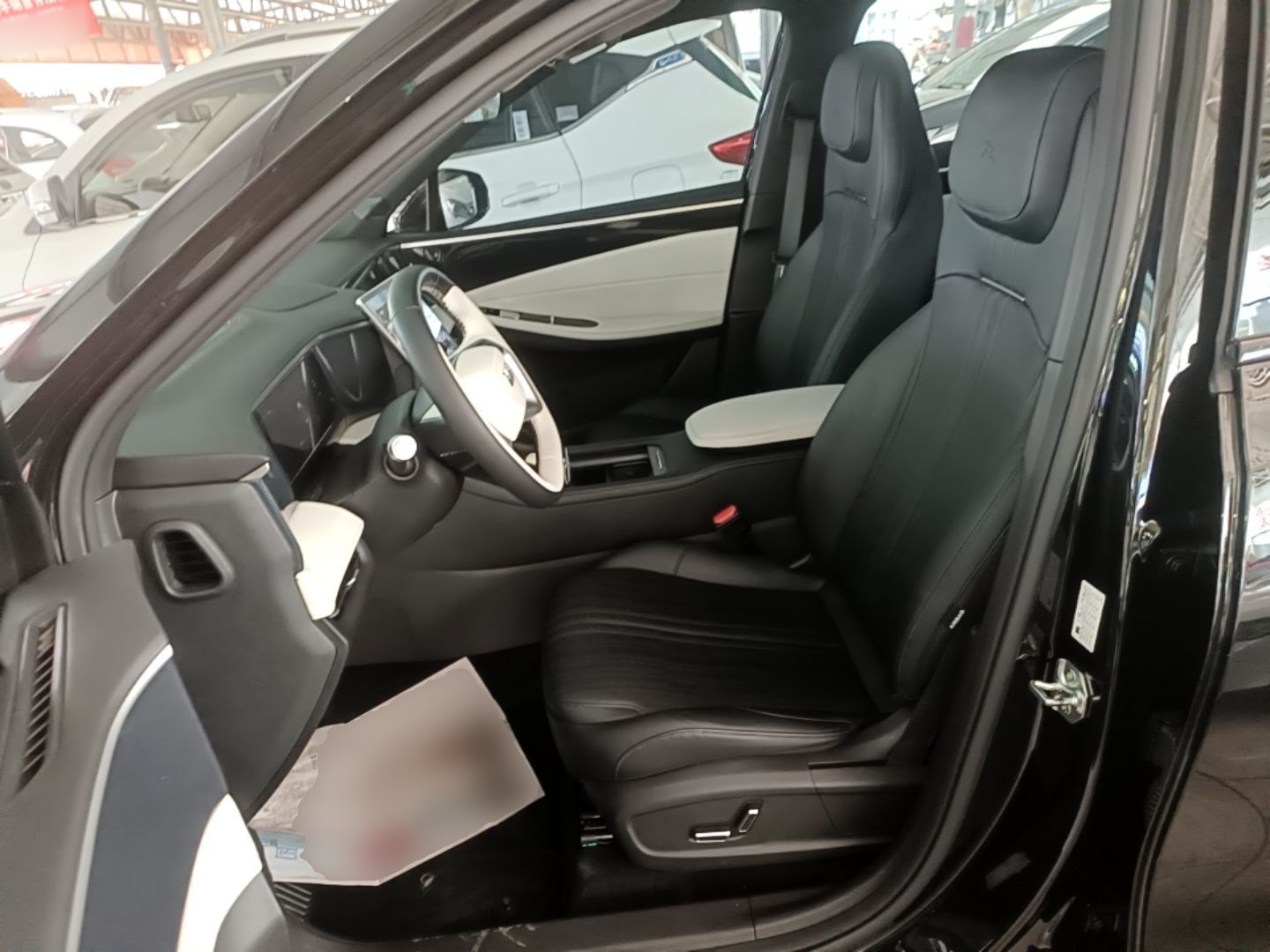 Geely Galaxy L7 2023 1.5T 115 km MAX — снимка 17