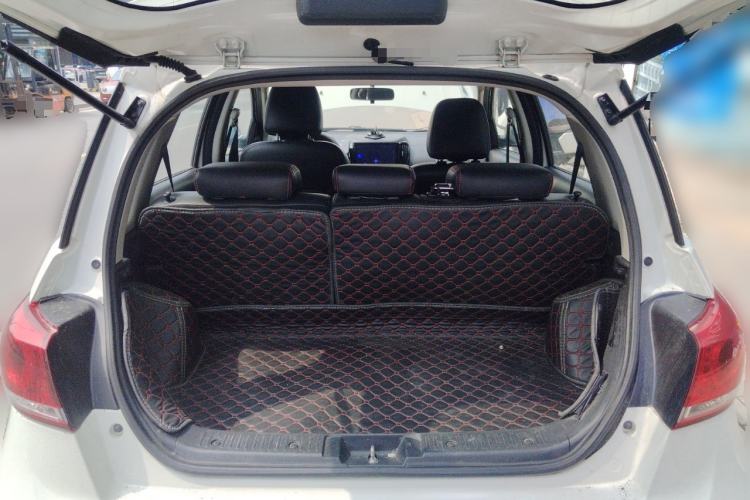 Used Haval H1 2016 Red Label 1.5L AMT Comfort Model
