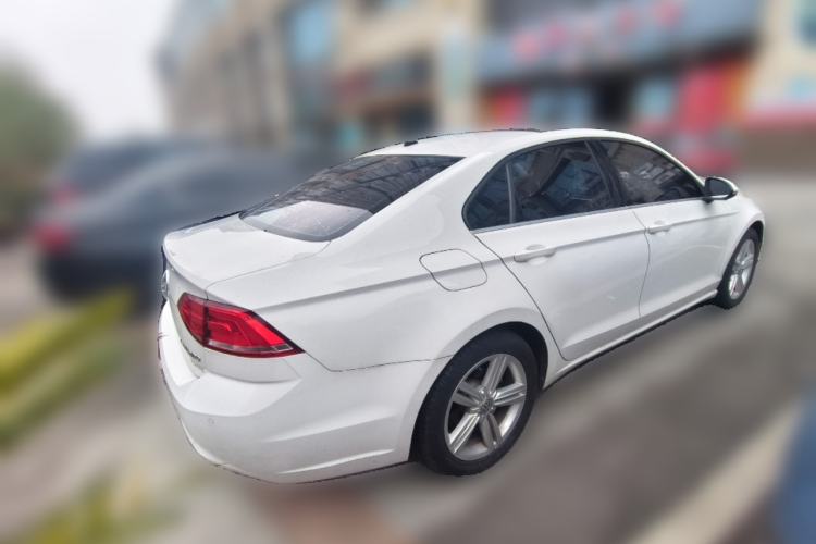 Used Volkswagen Lamando 2018 280TSI DSG Comfort Edition Rear Right 45 Deg