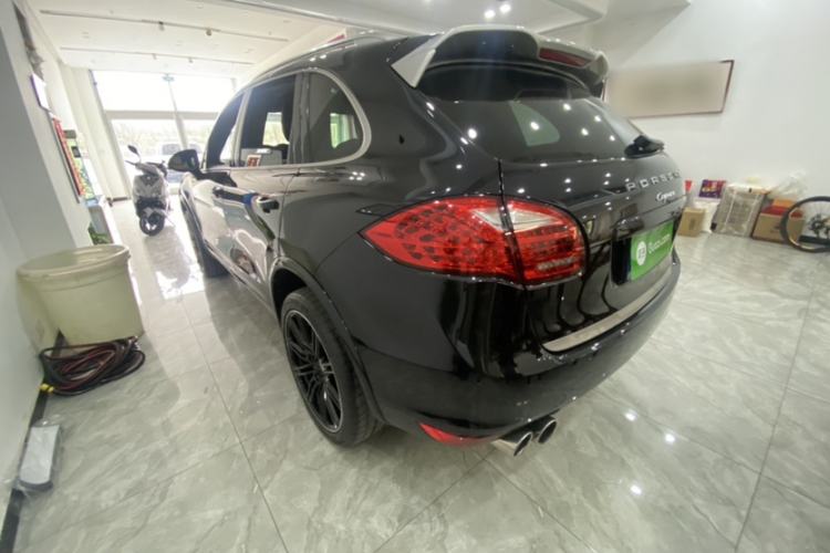 Used Porsche Cayenne 2014 Cayenne Platinum Edition 3.0T
