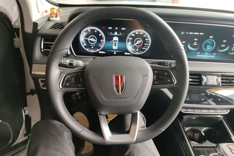 Used Hongqi HS5 2022 Revised Version 2.0T Smart Connect Flagship Edition
