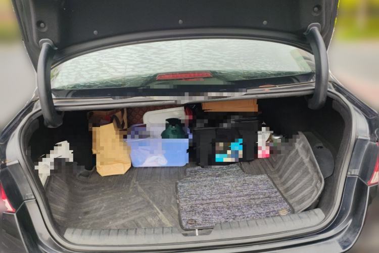 Used Kia K5 2016 2.0L Hybrid GLS Trunk