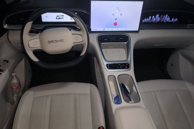 Used Geely Galaxy Geome 2025 UP 410km Exploration+ Edition