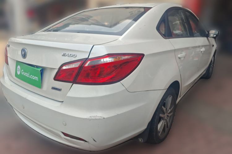 Used CHANGAN Eado 2015 1.6L Manual Luxury Model China IV Standard