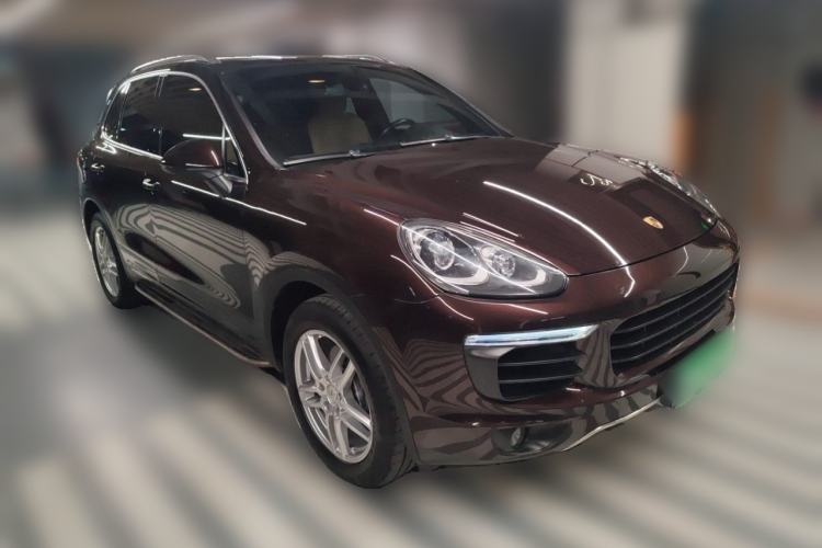Used Porsche Cayenne 2015 Cayenne 3.0T Front Right 45 Deg