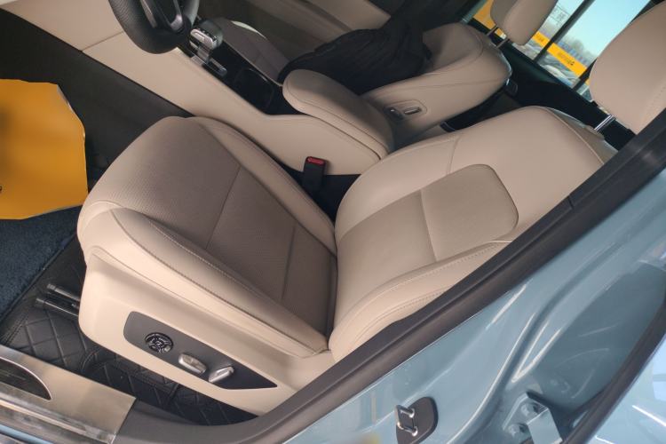 Used Li Auto ONE 2021 Extended-Range 6-Seater Version
