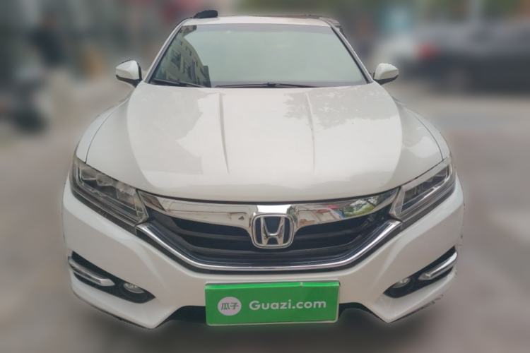 Used Honda Spirior 2015 2.0L Prestige Edition
