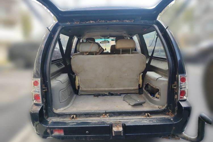 Used Foday Explorer Ⅲ 2011 2.2L Manual Gasoline Version Trunk