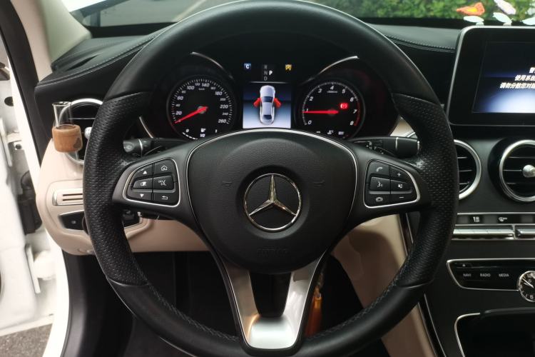 Used Mercedes-Benz C-Class 2017 Facelift C 200 L
