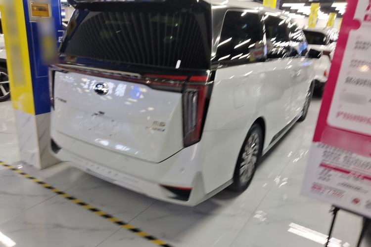 Used GAC Trumpchi M8 2023 Zongshi Series Dual-Motor Supreme Edition Rear Right 45 Deg