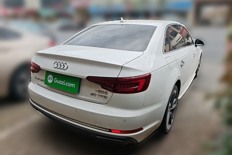 Used Audi A4L 2018 30th Anniversary Edition 40 TFSI Trendy Model Rear Right 45 Deg