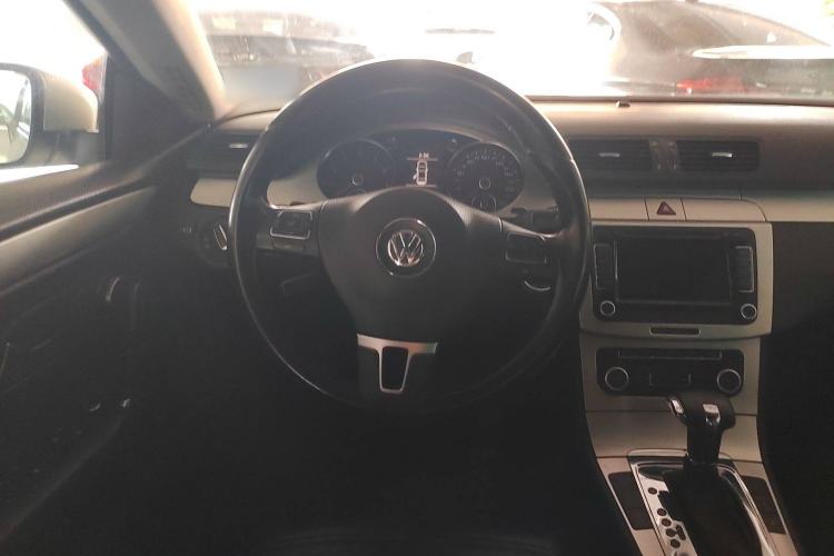 Used Volkswagen CC 2009 3.6 FSI Top-Trim Version
