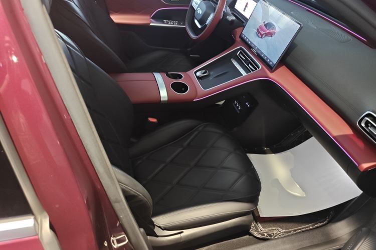 Used Chery Fulwin A9L 2025 Model, Four-Wheel Drive High-Energy Peak Edition