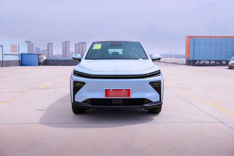 Used Livan Livan 7 2024 605 km Executive Glory Edition
