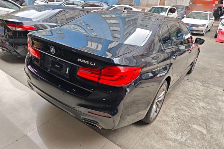 Used BMW 5 Series 2019 525Li M Sport Package