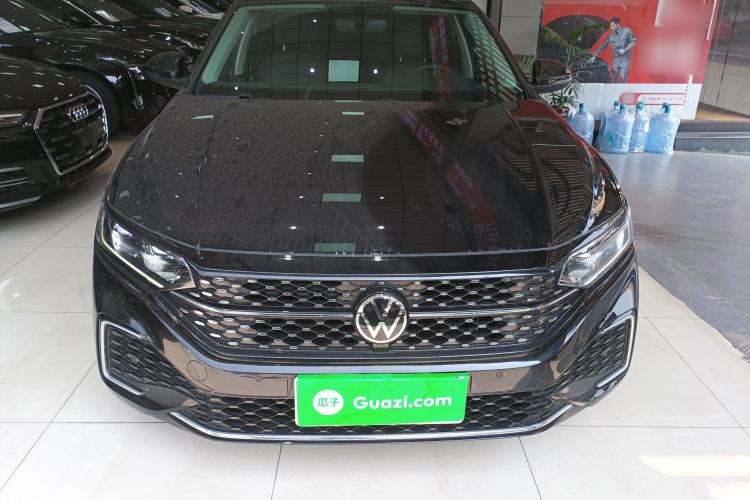 Used Volkswagen Passat 2024 380TSI Starry Elite Edition
