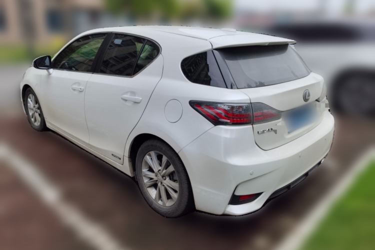 Used Lexus CT 2014 CT200h Elite Edition Monochrome Rear Left 45 Deg