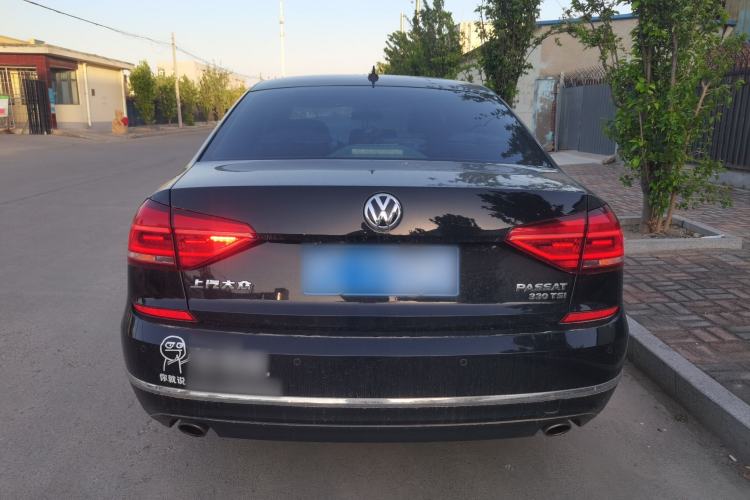 Used Volkswagen Passat 2016 330TSI DSG Luxury Edition